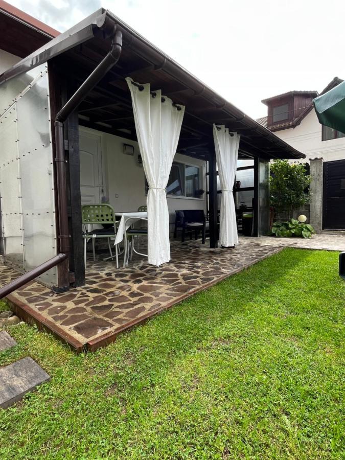 Villa Charmante petite maison Transylvanie à Săcele Extérieur photo